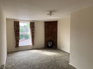 Lounge- click for photo gallery